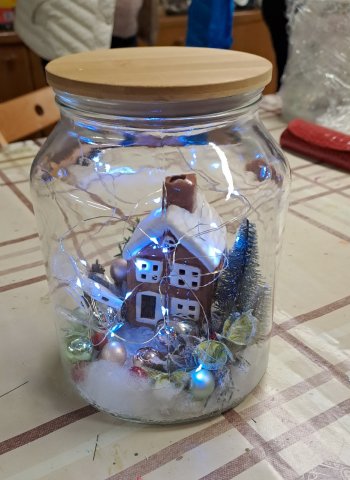 Vianočná dedinka v skle